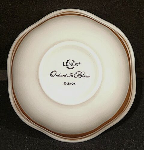 LENOX FRUTTETO IN FIORE CIOTOLA DESSERT STRISCIA/PERA ARANCIONE 4 3/4" - Foto 3 di 4