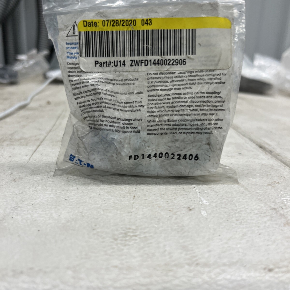 Eaton FD1440022906 Cover Engine Lube, Oil Drain. G2 | eBay