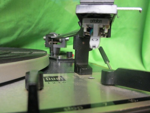 CARTRIDGE FOR DUAL TURNTABLES  ORTOFON OMEGA WITH  ELLIPT  STYLUS ON  NEW SLED - Picture 5 of 9