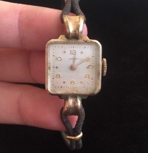 Vintage Crosby Women's Wristwatch Art Deco