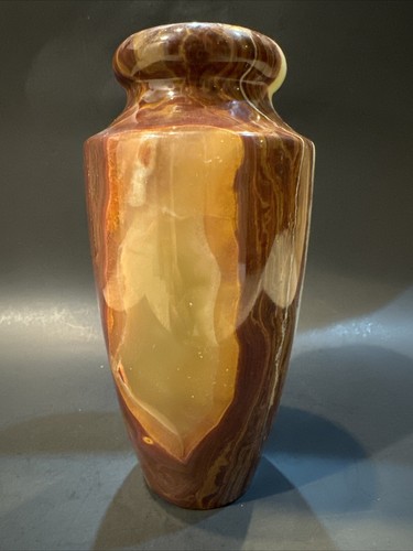 Vintage Carved Marbled Green And Rust Onyx Stone 8" Vase Made in Pakistan HEAVY - Picture 7 of 10