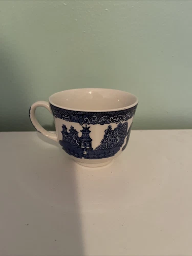 Blue Willow Vintage Coffee Tea Cup Porcelain Made in England Johnson Brothers