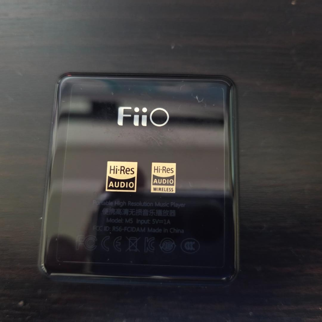 FiiO M5 Hi-Res MP3 Music Player Bluetooth Touch Screen