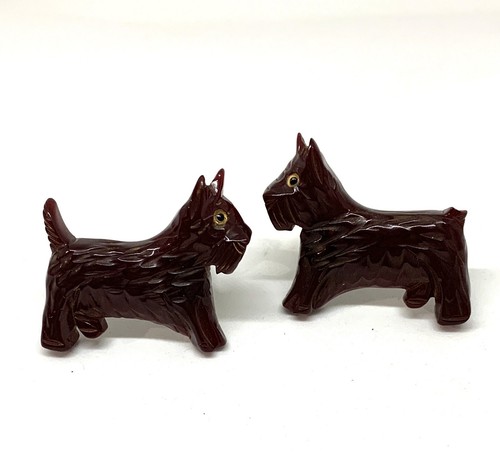 Vintage Pair of Brown Bakelite Scotty Dog Dress C… - image 1