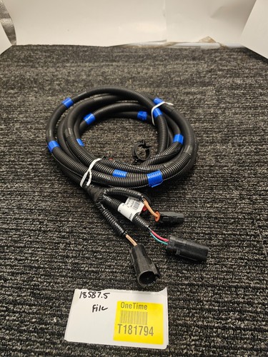 John Deere AT515924 Elektro Quik-Tatch Ausleger Performance Kabelbaum für 330G - Bild 8 von 8