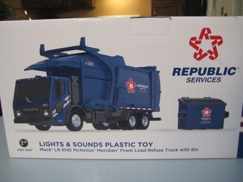 First Gear Lights And Sounds Plastic Toy Mack LR RHD Refuse Garbade Truck W/ Bin - Picture 7 of 18