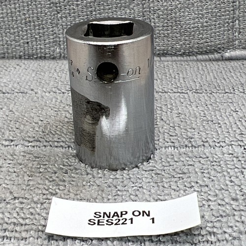 Snap-On SES221 1/2" Drive SAE #22, 11/16" Hex, Shallow Spline Socket