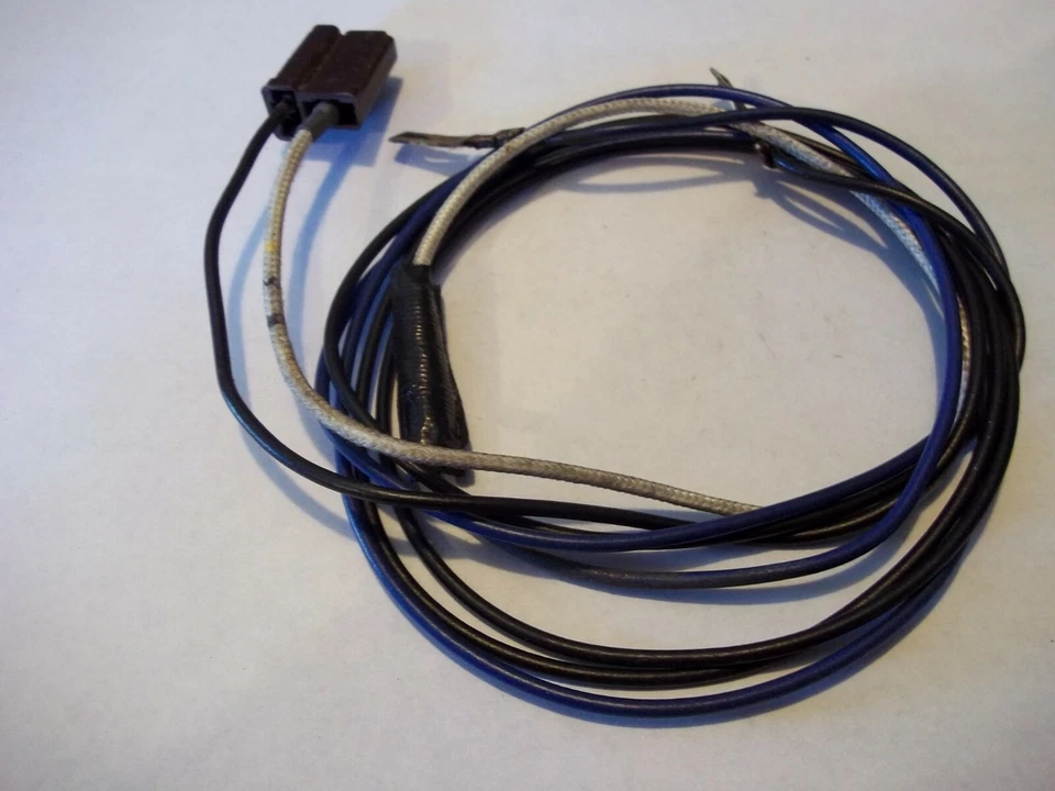 GM Recubierto de Cera Doble Extremo Resistencia Cable Arnés Conector Azul Negro F Pala Foto 2 de 3