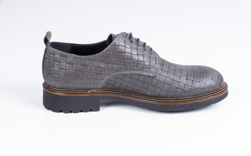 SCARPA ELEVEN ARTIGIANALI IN PELLE GRIGIO CON LAVORAZIONE INTRECCIATA TOTALE - Foto 4 di 6