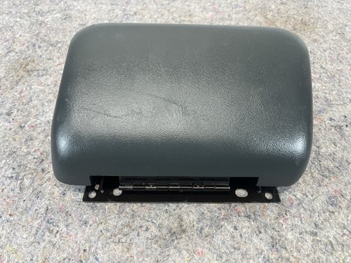 99-06 Chevy Silverado GMC Sierra Truck Fold Down Cup Holder OEM Dark Grey OEM - Picture 10 of 15