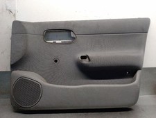 Porte avant et accessoires Skoda FELICIA