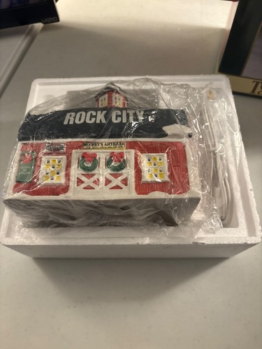 COCA-COLA MOONEY'S ANTIQUE BARN TOWN SQUARE COLLECTION 1993 SEE ROCK CITY NEU - Bild 2 von 6