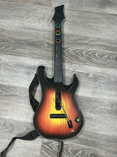 Guitar Hero: Sunburst Gitarre Xbox 360 - Bild 1 von 9