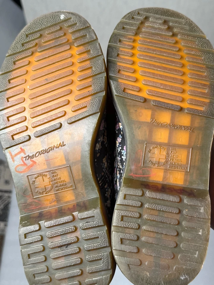 Botas de combate Doc Dr. Martens para mujer de cuero floral talla 8 de EE. UU. Foto 3 de 4