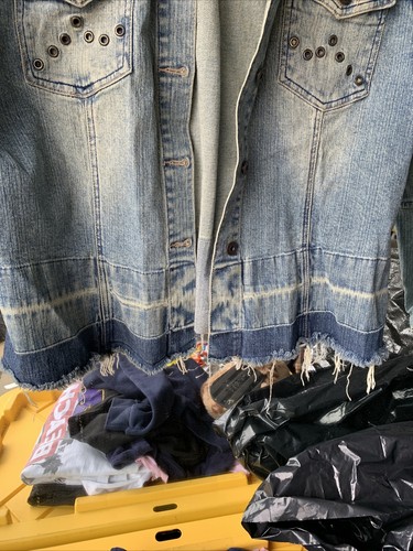 Vintage Jean Jasket - Picture 2 of 5