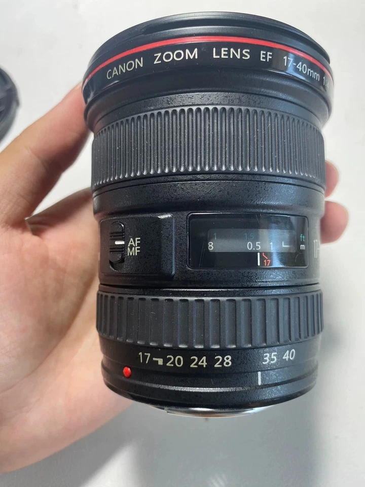 Lente zoom ultra gran angular Canon EF 17-40 mm f/4L USM para montura Canon EF -95 % nueva Foto 2 de 4