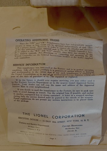 Vintage Lionel ZW 250 Watt Transformer w/ box and instructions-working - Picture 7 of 13