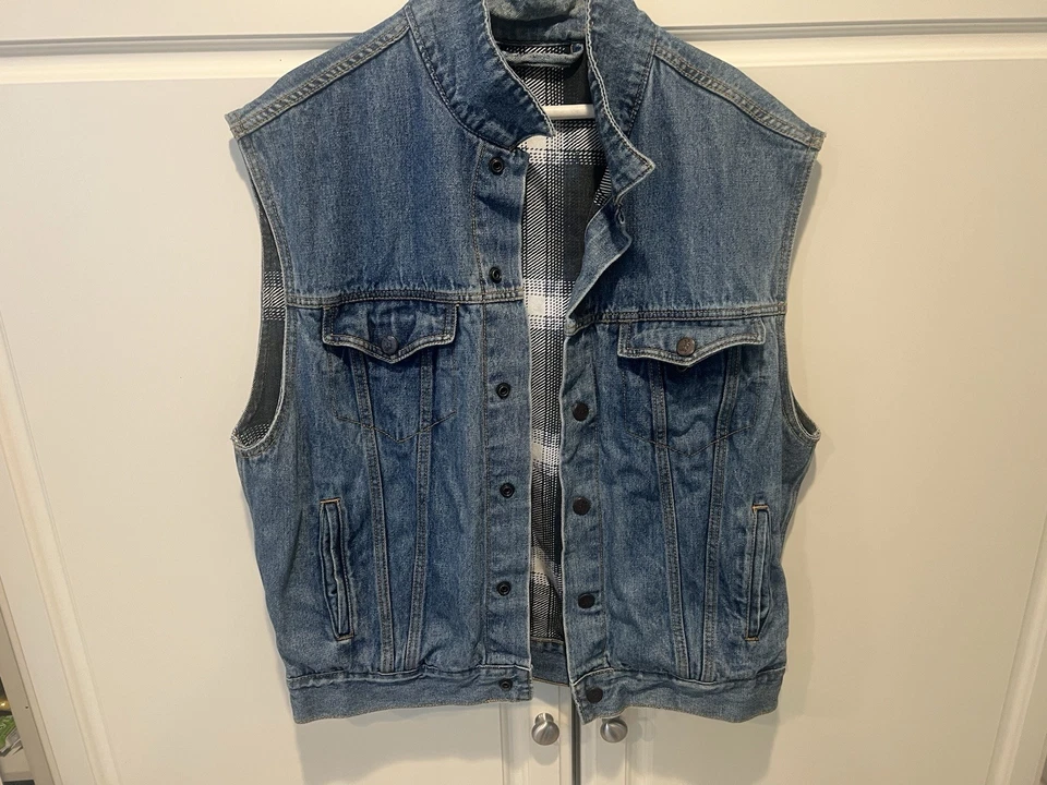 Colete jeans reversível vintage Disney Mickey Mouse World Traveler tamanho grande - Imagem 2 de 4