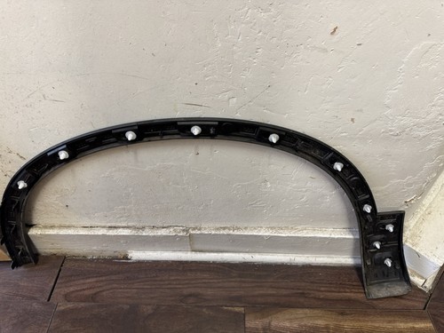 COLVO XC40 2018 RIGHT SIDE FRONT WHEEL ARCH TRIM - Picture 2 of 2