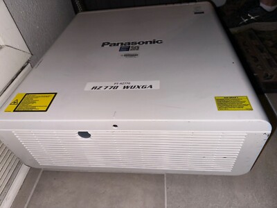 Panasonic PT-RZ770 7200 Lumen WUXGA DLP Large Venue Panasonic PT-RZ770 7200 Lumen WUXGA DLP Large Venue