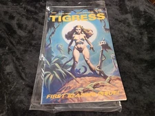 1996 Basement Comics TIGRESS #1 First Issue Comic Book Budd Root Mike Hoffman
