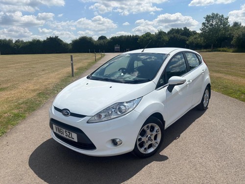 2011 Ford Fiesta 1.25 Zetec 5dr HATCHBACK Petrol Manual - Picture 5 of 20