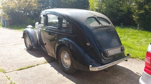 Triumph Standard 12 - Picture 2 of 13