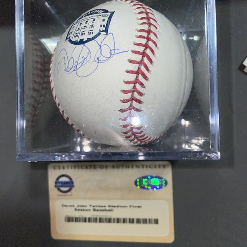 Derek Jeter Signed Baseball Autographed 