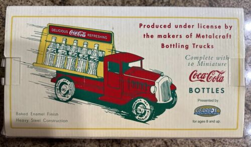 New Gearbox # 00101 1930’s Coca-Cola Bottling Truck - Picture 5 of 6