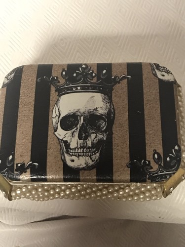 BEADED SKULL WHITE ONYX TRINKET BOX - Picture 11 of 12