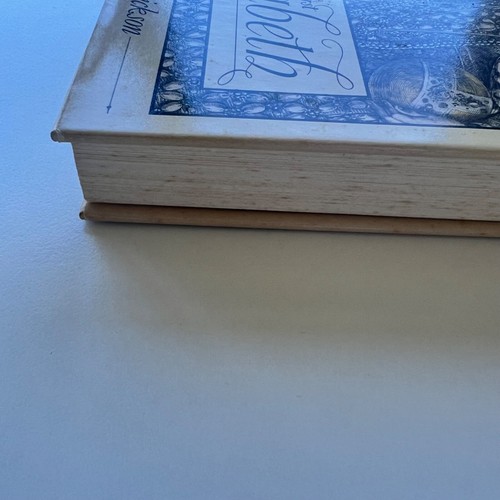 Elizabeth I - The First Elizabeth by Carolly Erickson - Picture 5 of 16