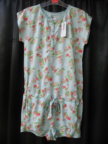 Triumph BeeDees Nachthemd English Rose 168 Jumpsuit Gr. 40 - 46 Grün mit Muster - Picture 1 of 4