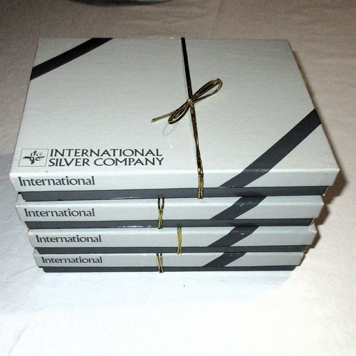 International Silver Smithfield Set Servizio Snack Hostess 5 Pezzi Inox NUOVO - Foto 11 di 11