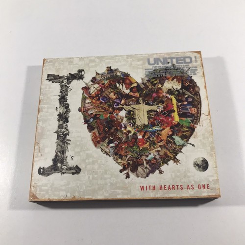 Hillsong United - The I Heart Revolution CD Album Two Disc Set Gospel Spiritual - Picture 1 of 9