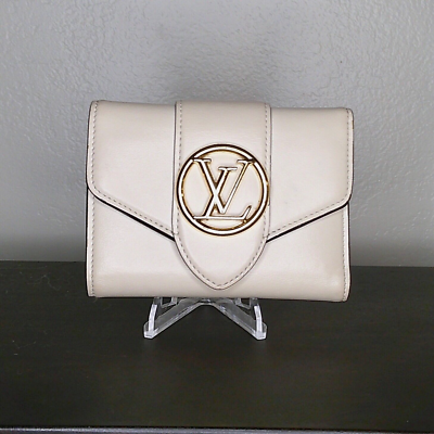 Louis Vuitton_LV ポンヌフ(9) コンパクト ウォレット Louis Vuitton LV White Creme Calfskin Pont 9 Compact Trifold