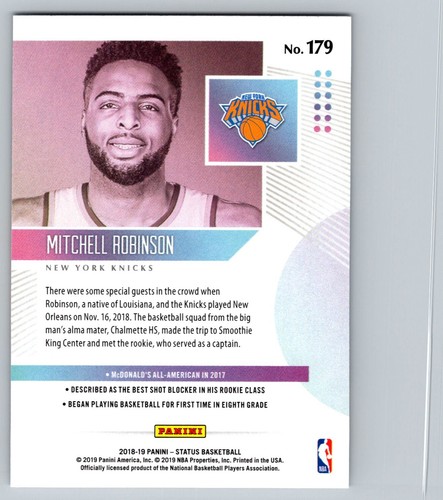 Mitchell Robinson 2018 Panini Status #179 azul casi nuevo/como nuevo - Imagen 2 de 2