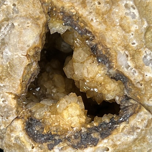 Racimo de cristal de cuarzo natural geoda hierro hematita citrino sanador dorado 8,1 oz - Imagen 2 de 8