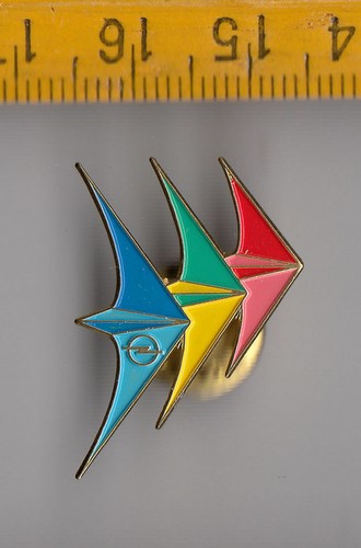OPEL Logo pin badges Auto Anstecker Astra Corsa IAA Tigra Zafira - Picture 32 of 235