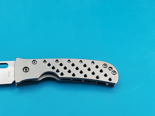 Buck USA Mayo Waimea with 2-5/8" Frame Locking S30V Blade & Titanium! RARE! - Picture 3 of 10