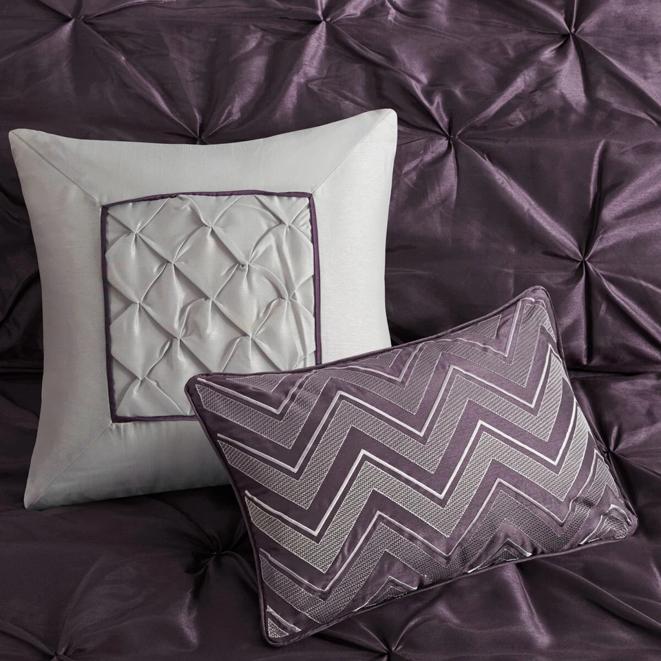 7 Piece Tufted Comforter Set Plum Cal King - Image 4 of 4