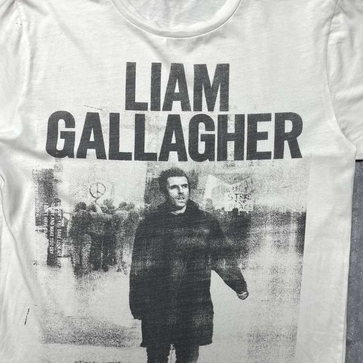 Liam Gallagher Graphic T Shirt White Size S | eBay