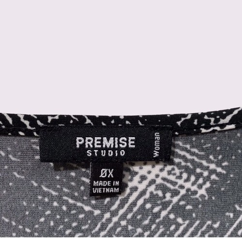 Camiseta deportiva premise Studio manga corta para mujer talla 0X plisada delantera elástica - Imagen 14 de 15