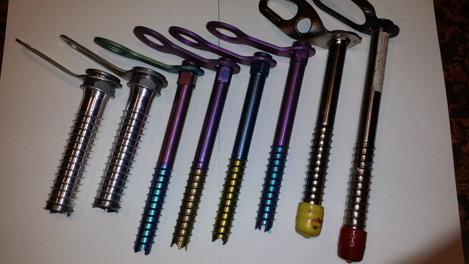 IIce Climbing Screws, Titanium , Stainless, all BRAND NEW predection IIce Climbing Screws, Titanium , Stainless, all BRAND NEW predection