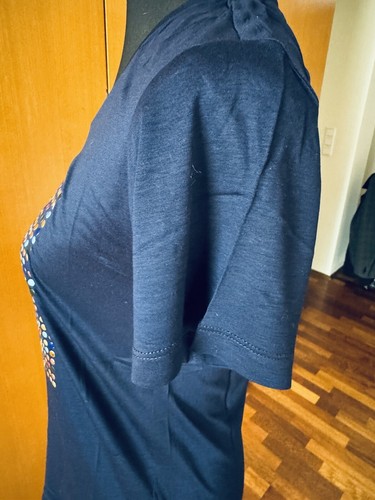 Trussardi blaues T-Shirt mit Applikationen Größe 38/XS - Bild 6 von 10