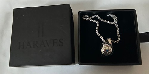 Haraves Globe pendant with chain Silver plated New boxed - Picture 23 of 24