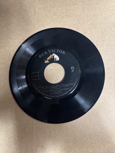 *Elvis Presley 45 EP C'MON EVERYBODY TODAY TOMORROW FOREVER I NEED SOMEBODY TO - 第 2/2 張圖片