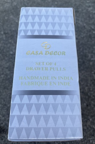 White Casa Decor Handmade Ceramic Drawer/Cabinet Pulls Set Of 4 New In Box - Picture 4 of 5