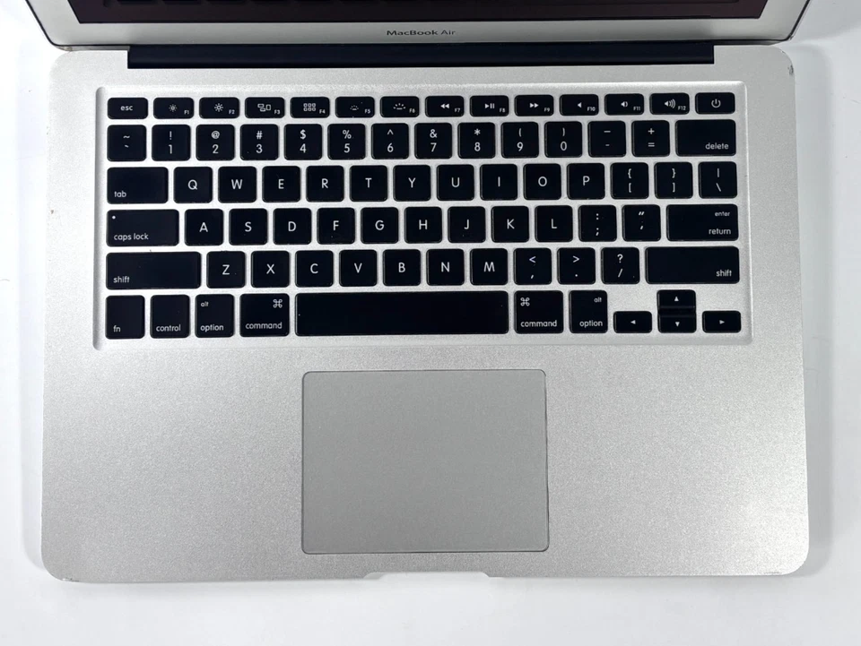 Apple MacBook Air A1369 2011 - 13", 1,7 GHz i5, 4 GB de RAM, sin SSD Foto 3 de 4