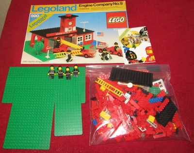 Vintage LEGO Legoland 590 Engine Company No 9 Incomplete No Manual Has Box Piece