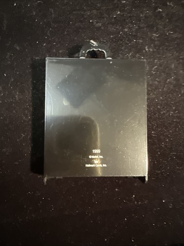 NUOVO Hallmark Keepsake 1999 "TRAVEL CASE e BARBIE" ORNAMENTO Mini - Spedizione gratuita - Foto 4 di 5
